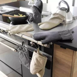 Guanto da cucina ambidestro in cotone (30x18 cm) Adam Tortora