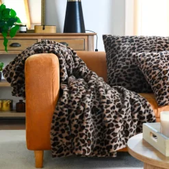 STOF Plaid E Teli Copritutto-Plaid in finta pelliccia leopardata (130 x 160 cm) Fauves