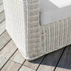 Salotto da giardino in resina intrecciata 4 posti 4 pezzi Calvi Bianco