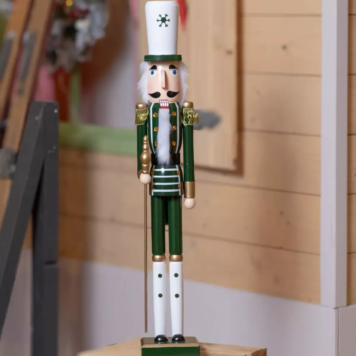 KAEMINGK Babbo Natale Animali E Personaggi-Soldatino Schiaccianoci in legno (H76 cm) Ernest Fiocco scuro