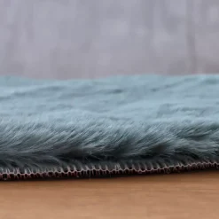 Tappeto rotondo in finta pelliccia (80 cm) Finn Blu