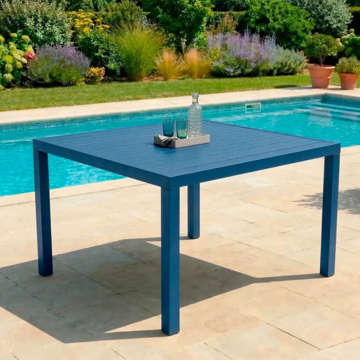 Tavolo da giardino quadrato in alluminio 8 posti (136 x 136 cm) Murano Blu petrolio