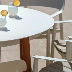 Tavolo da giardino rotondo in alluminio 8 posti (diametro 149 cm) Monte Carlo Bianco